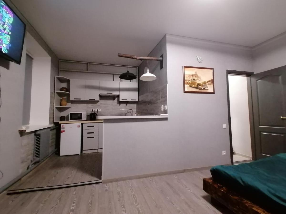 Квартира - Студія Κονοτόπ Εξωτερικό φωτογραφία